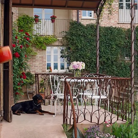 Couette-café La Butte De Viaris